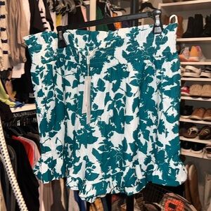 Boutique ruffle hem high waist shorts